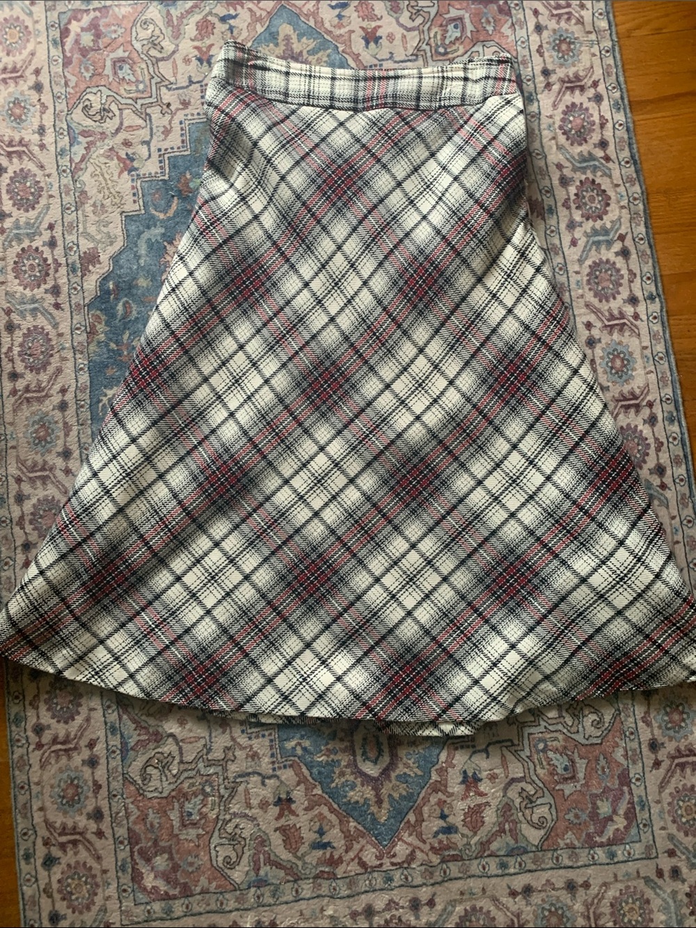 East 5th Plaid A-Line Skirt in White, Black & Red